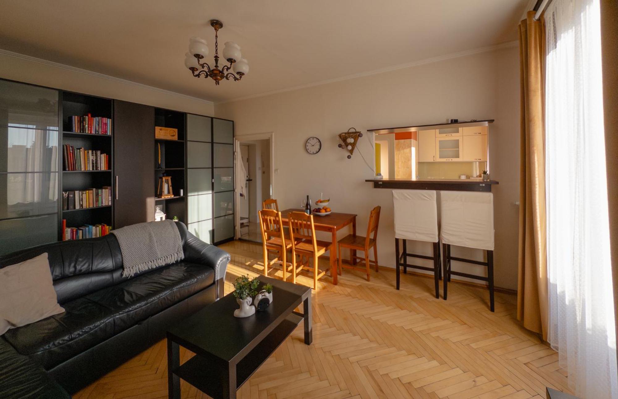 Loggia Apartman Gyor Exterior photo
